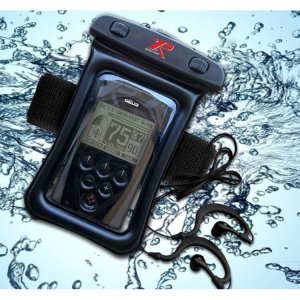 Waterproof DEUS Remote Case + Deus Kit C: 250 cm Wired Antenna